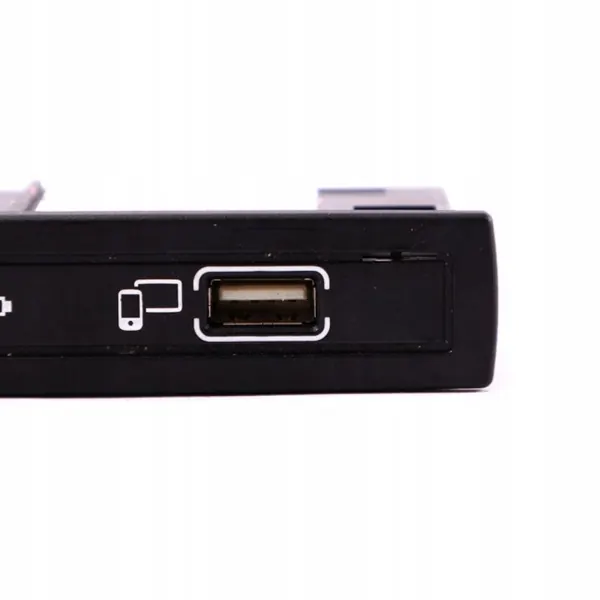 Mercedes Multimedia Hub USB Adapter OEM A1728202100 image 4