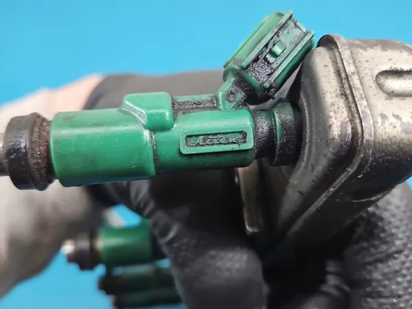 4X INJEKTORER TOYOTA PRIUS II XW20 03- OEM 23250-21020 image 7