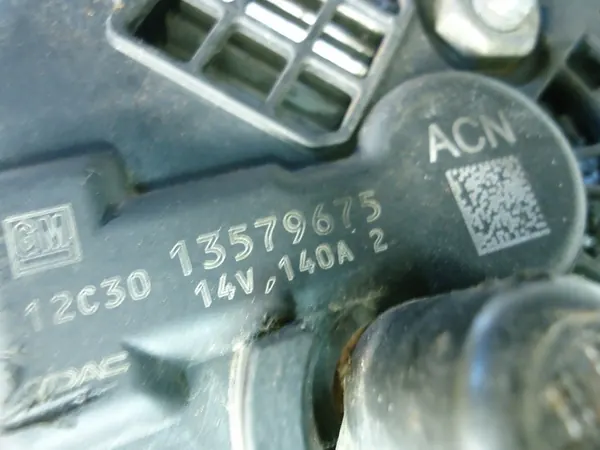 OPEL ASTRA IV J 1.7CDTI Vaihtovirtageneraattori image 5