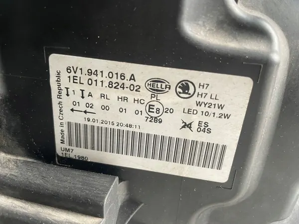 Farol dianteiro direito Skoda Fabia III 6V1941016A image 5