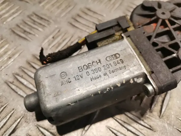 Moteur de siège droit Porsche OE 0390201949 image 4