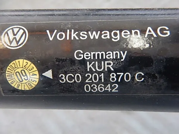 Montaje de botella CNG VW PASSAT B6 3C0201870C image 2