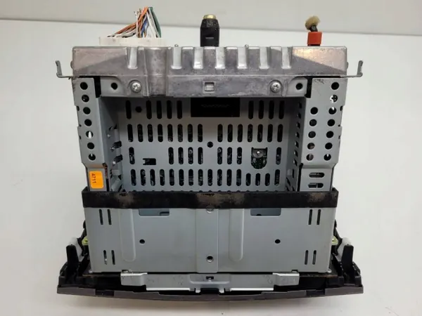Mazda 3 BK Radionäyttö OEM 14794018 - Käytetty image 8