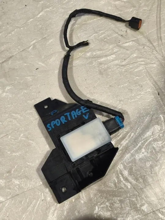 KIA SPORTAGE V dodehoeksensor links 99140-R2020 image 4