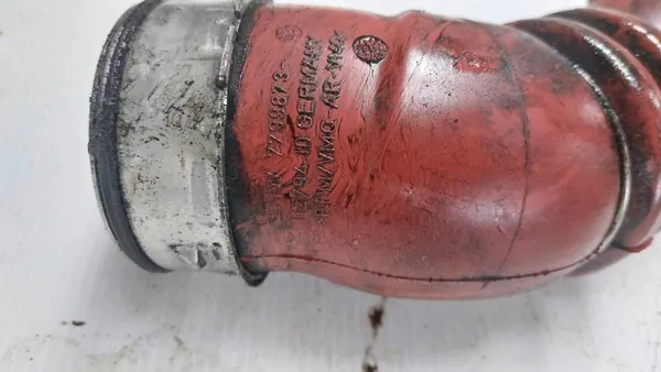 BMW X5 E70 X6 E71 Luftrohr Intercooler 7799873 image 2