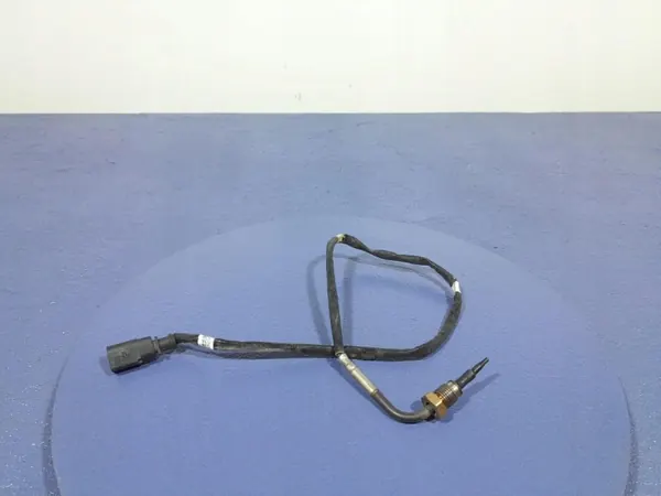 OEM 04L906088FB Temperature Sensor for Skoda Kodiaq image 2