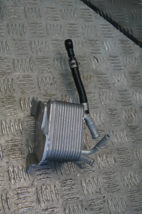 Radiateur Mitsubishi ASX 2019- Pièce OEM image 3