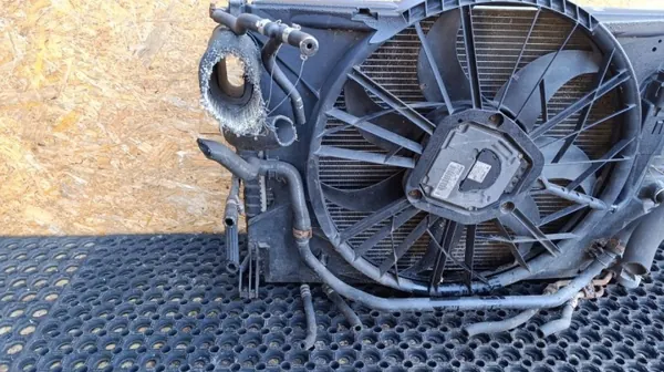 Ventilador de refrigeración Mercedes OEM 1481*D CLS W219 image 3
