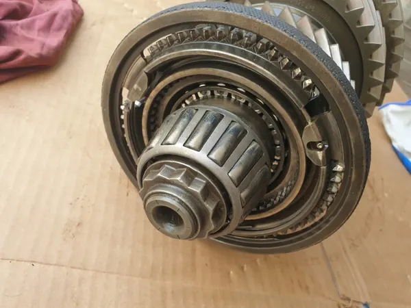 Eixo Principal Mercedes-Benz OEM 9302620805 Usado image 10