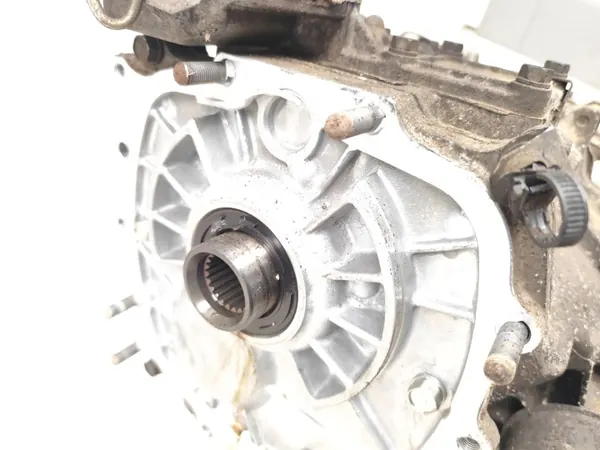 Boîte de transfert Mitsubishi L200 2.5 DI-D 4WD 2012 image 8