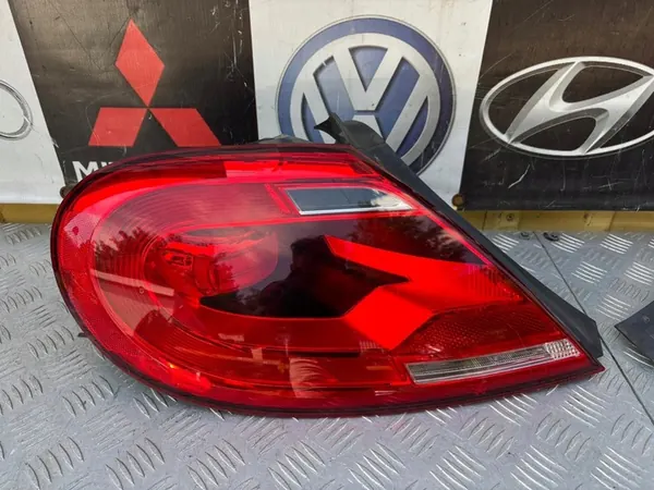 VW New Beetle Luz Trasera Izquierda Derecha image 2