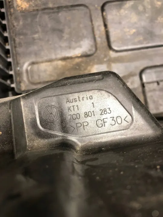 Batterilock OEM 7C0801283 för VW Crafter II 7C image 5