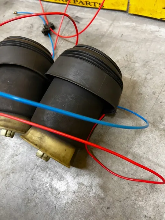 Borse di Sospensione Pneumatica Posteriore BMW X5M E70 X6M E71 OEM image 2