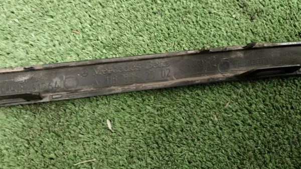 Mercedes CLA W118 AMG linker bumperframe A118852302 image 3