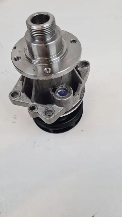 Febi Bilstein Vattenpump för Motor Kylning OEM 14349 image 6