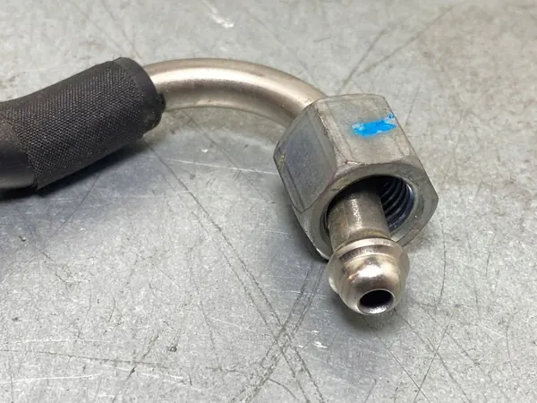 Conducto de combustible Hyundai Ioniq OEM FBZ16829 - Usado image 4