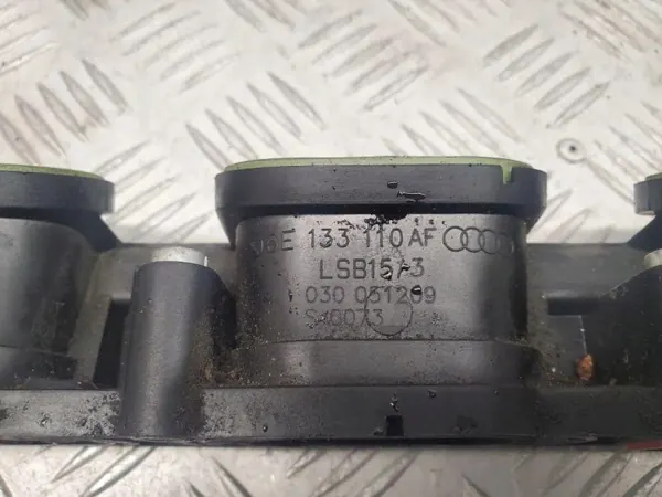Gebrauchtes Audi OE Ansaugkrümmer OEM 06E133110AF image 4