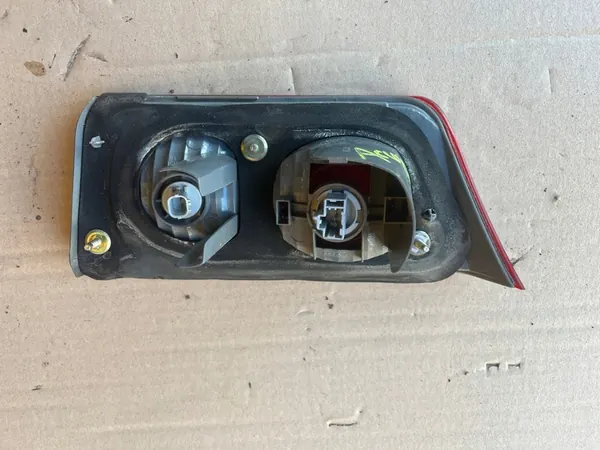 Luz trasera izquierda Honda Accord VII 2002-2008 image 2