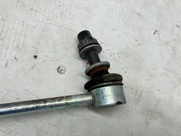 OYT25526 Voor Stabilisatorstang Links/Rechts Corolla E21 image 3