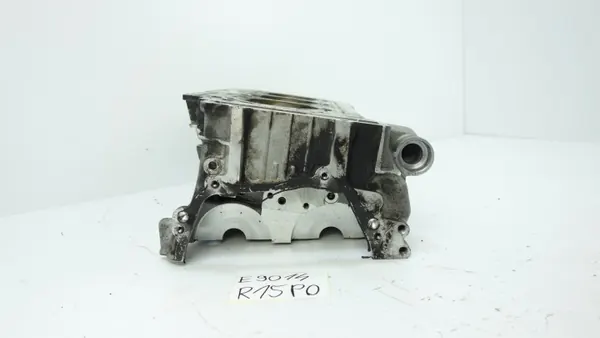 Mercedes Sylinterikansi OEM R2760162500 3.5 V6 image 5