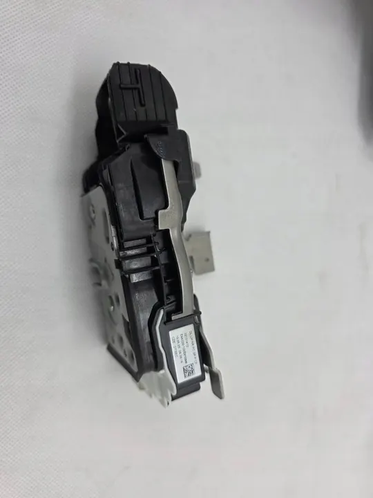 VOLVO XC60 II XC90 II Hintere Linke Türschloss 32131412 image 5