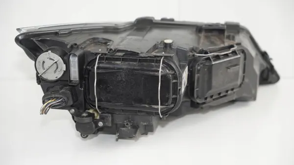 Vänster framlykta OEM 360194677 för SEAT Toledo IV image 5