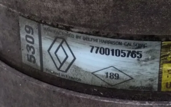 RENAULT TRAFIC SCENIC MEGANE LAGUNA MOVANO KOMPRESSORI 7700105765 image 2