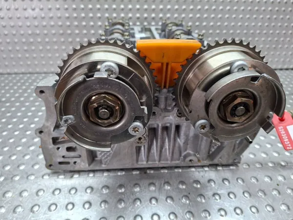 Cabeça do Motor OEM 55562229 para Opel Meriva B image 6