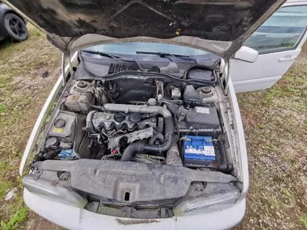 Uitlaatspruitstuk OEM 074253033k Volvo V70 1998 image 7