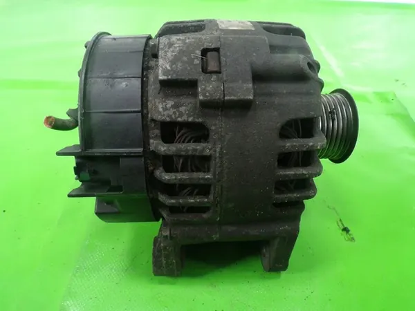 RENAULT SCENIC II 1.9 DCI Vaihtovirtageneraattori 8200538408 image 3