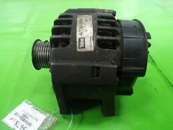 RENAULT SCENIC II 1.9 DCI Vaihtovirtageneraattori 8200538408 image 5