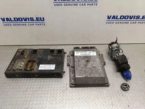 Tändningsset OEM 6C1112A650 för Ford 2.2L 2008 image 3