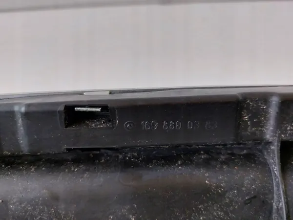 MERCEDES A 169 CHROME GRILLE TRIM 1698800383 image 4