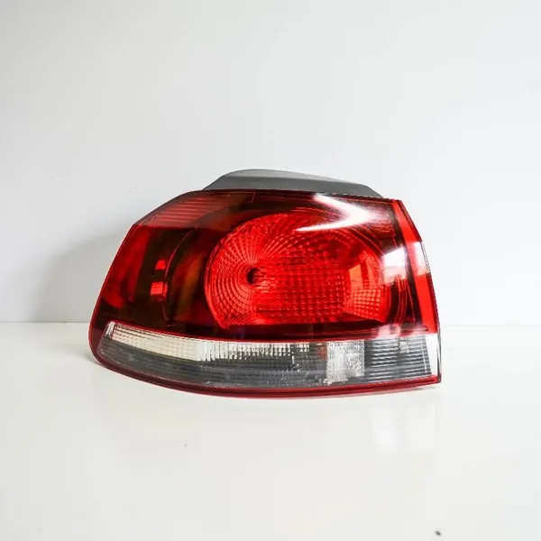 Luz trasera izquierda VW GOLF VI 5K0945257 image 4