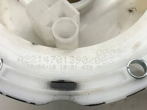 Brandstofpomp Mercedes W221 A2214701390 image 5