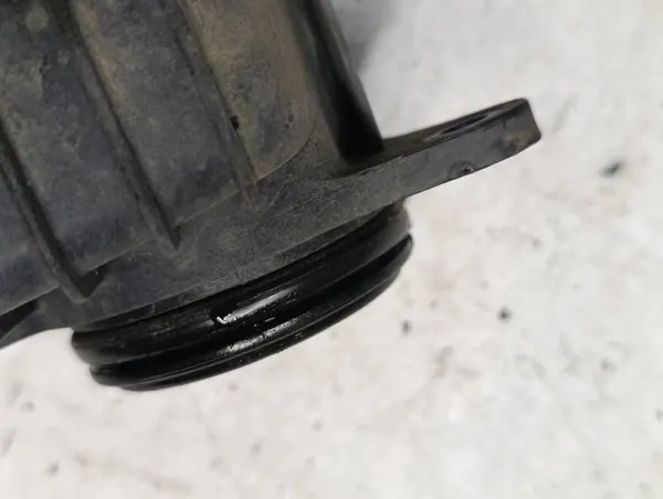 Tubo de admissão VOLVO V40 ESTATE 2.0L gasolina 2016 31319692 image 3