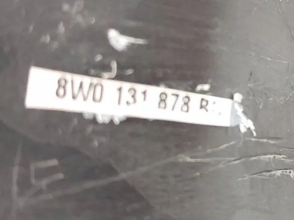Audi A4 B9 AdBlue-pump OEM 8W0131878R image 5