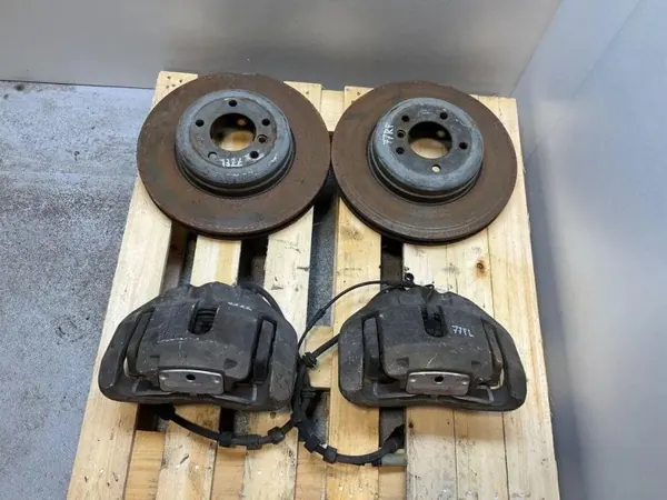 Jeu d'étriers et disques frein BMW 5 E60 OEM 6030348 image 2