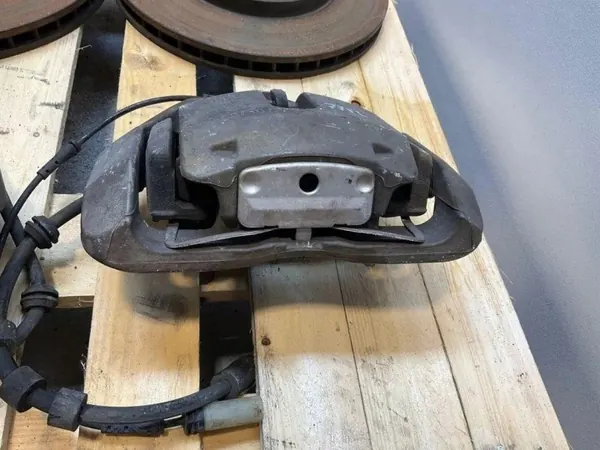 Jeu d'étriers et disques frein BMW 5 E60 OEM 6030348 image 4
