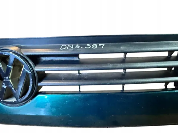 Grelha VW GOLF III OEM 1H6853653C - Usado image 6