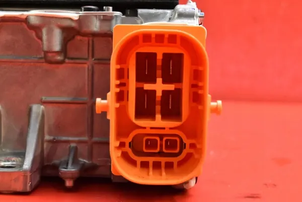 Sähkömoottori Invertteri 364001XFB0 Kia EV6 58 kWh image 7