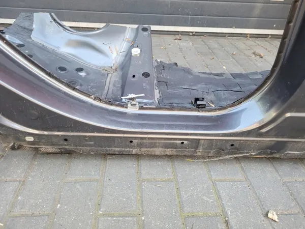 Toyota RAV4 V 19r Middenstijl Rechter Drempel OEM 1G3 image 3