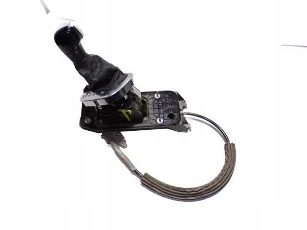 VW Schaltgetriebemechanismus OEM 1T2713025AK Gebraucht image 2