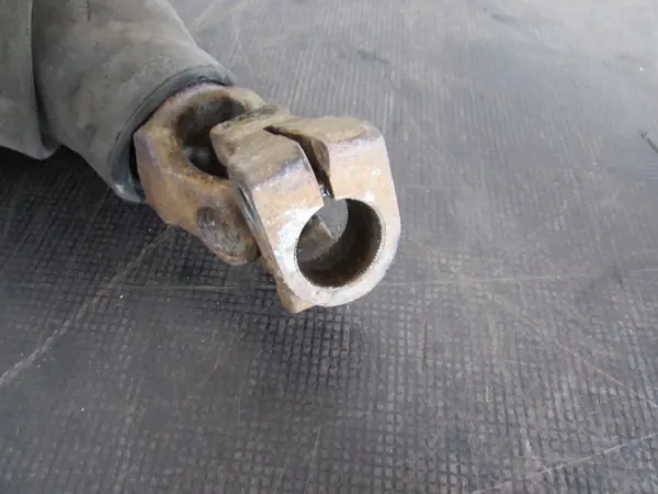 Columna de dirección OEM 13362473 para Iveco Stralis 02-07 image 7
