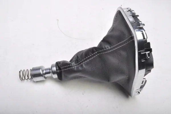 Ford Fiesta MK8 Pookhoes OEM 367144 image 8