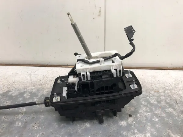 Palanca de cambios Audi Q5 OEM 8R1713041F image 3