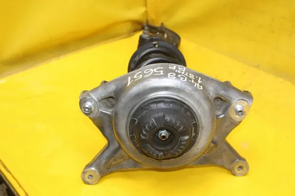 Ammortizzatore a molla anteriore destro Audi A4 B8 A5 8T image 6