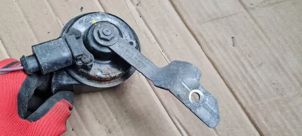 Audi A6 A7 Sinal de Buzina 4K6951223 image 9