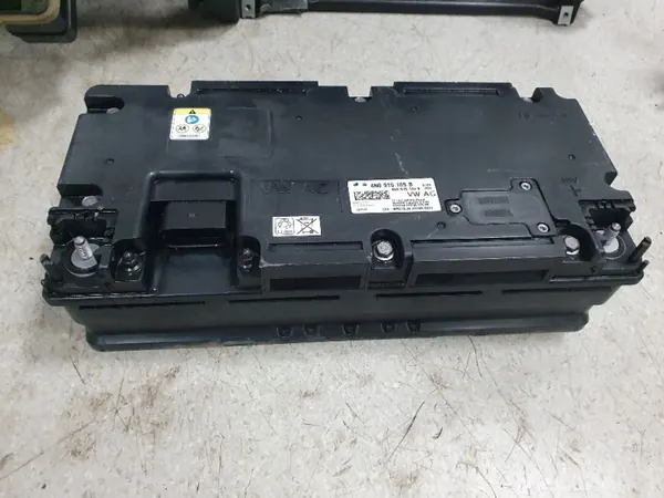 Audi 48V Batteri OEM 4N0915105B - 9Ah Begagnad image 2