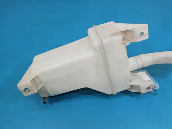 OEM IMPRK1558904 Pesunestetankki Suzuki SX4 S-Crossille image 4